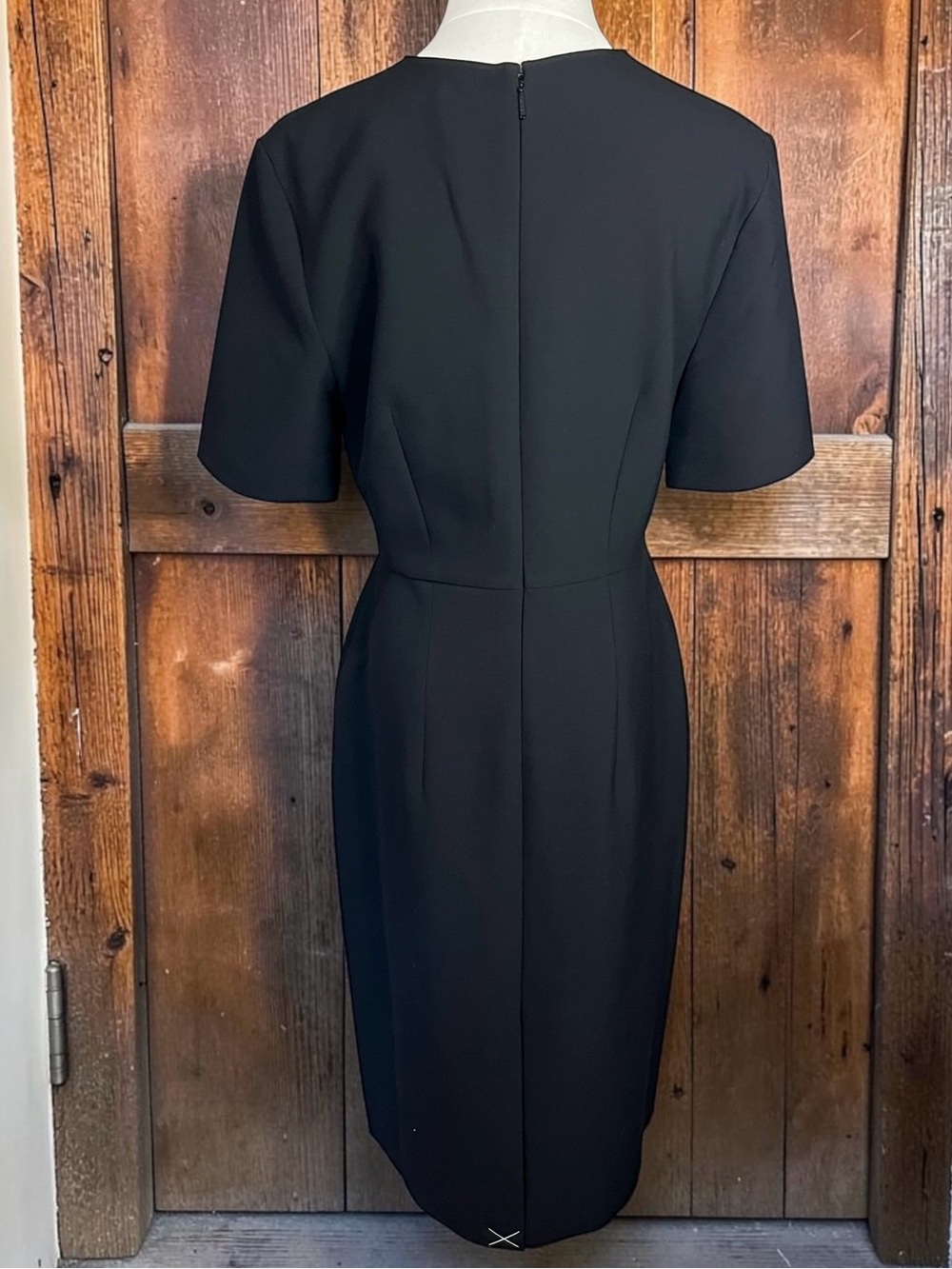 Aritzia Babaton Keeper Dress NWT Black Sheath Office LBD Classic Size 6 - Picture 4 of 10